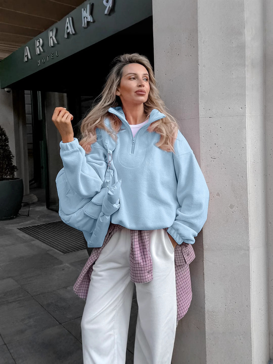 Lambswool Loose Turtleneck Pullover Fashion
